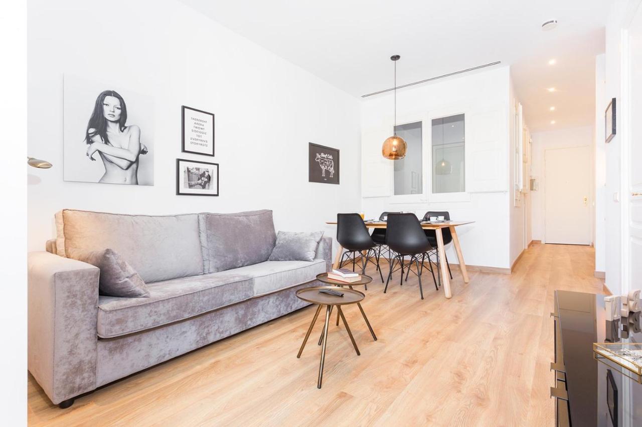 Cozy Apartment Close To Passeig De Gracia Barcelona Exterior foto