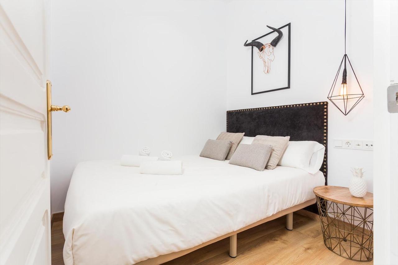 Cozy Apartment Close To Passeig De Gracia Barcelona Exterior foto